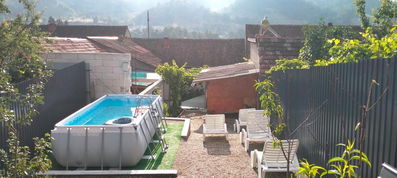 Casa Luminița Villa Ieşelniţa Exterior foto