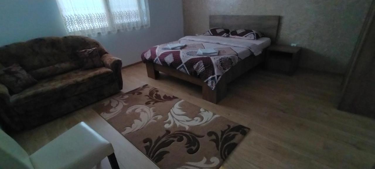 Casa Luminița Villa Ieşelniţa Exterior foto